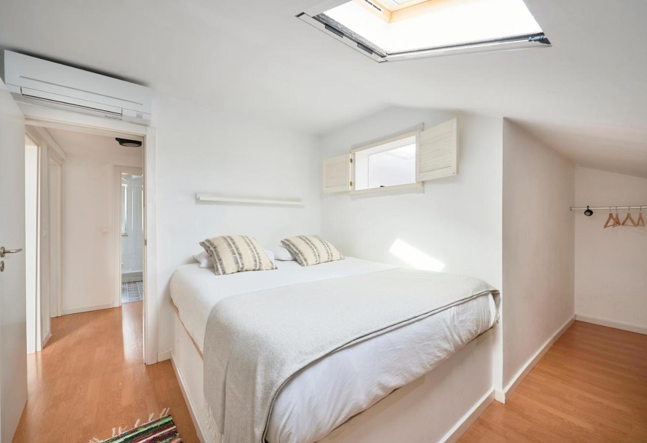 Bright Apt W Balcony, Ac, Parking, By Timecooler Lisboa Exteriör bild