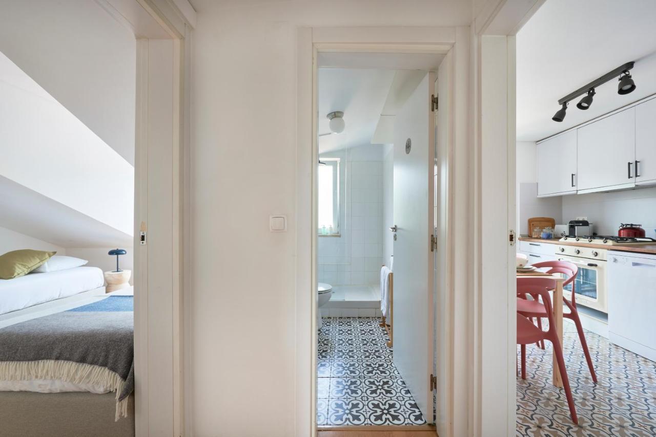 Bright Apt W Balcony, Ac, Parking, By Timecooler Lisboa Exteriör bild